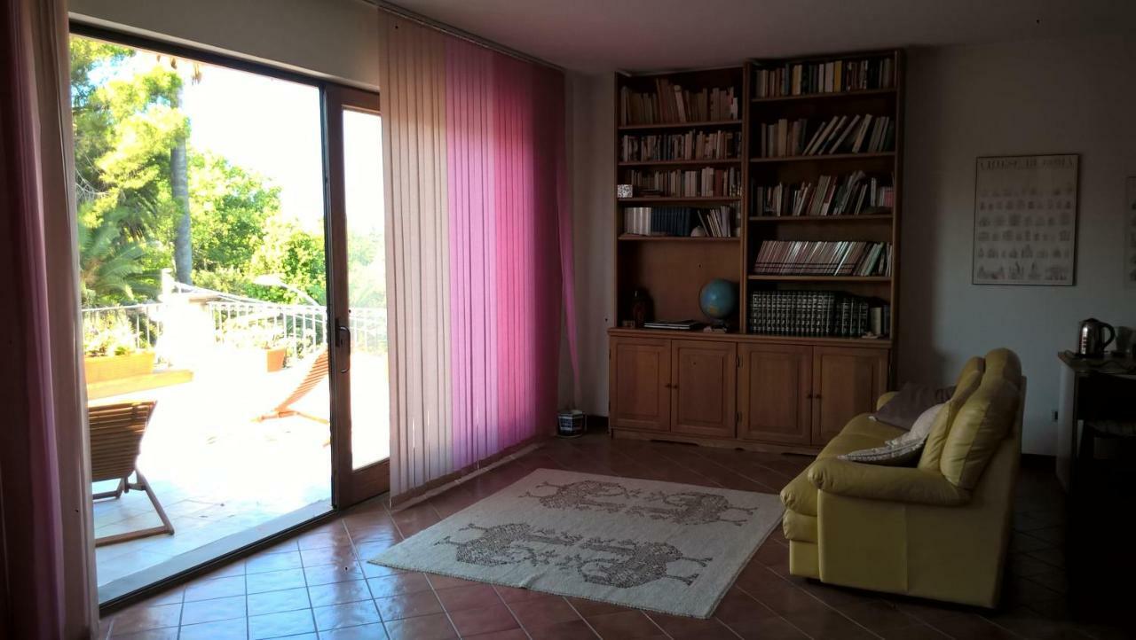 דירות אוריסטאנו La Terrazza Sul Parco מראה חיצוני תמונה